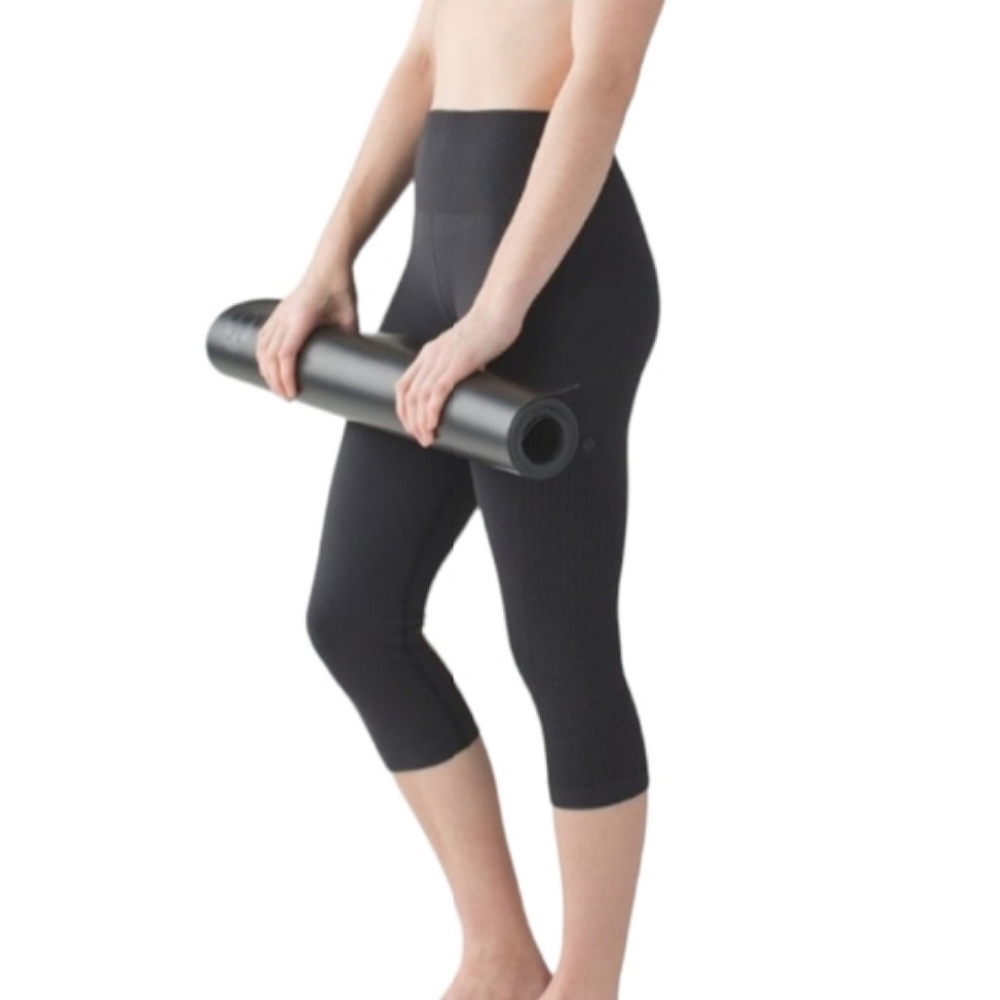 Lululemon Flow & Go Cropped Tights Leggings Carbon Black Gray Size 8